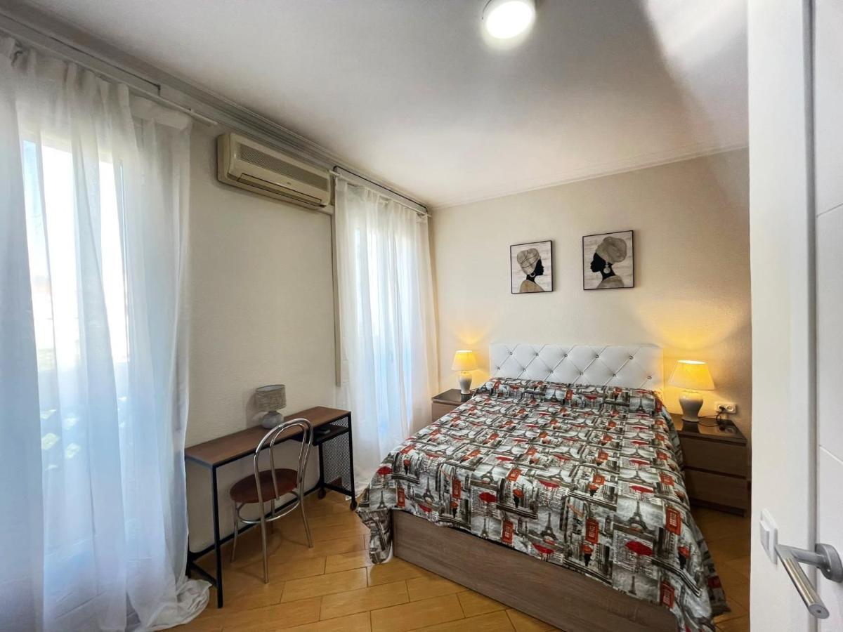 Rooms Nueva Valencia Barcelona Luaran gambar