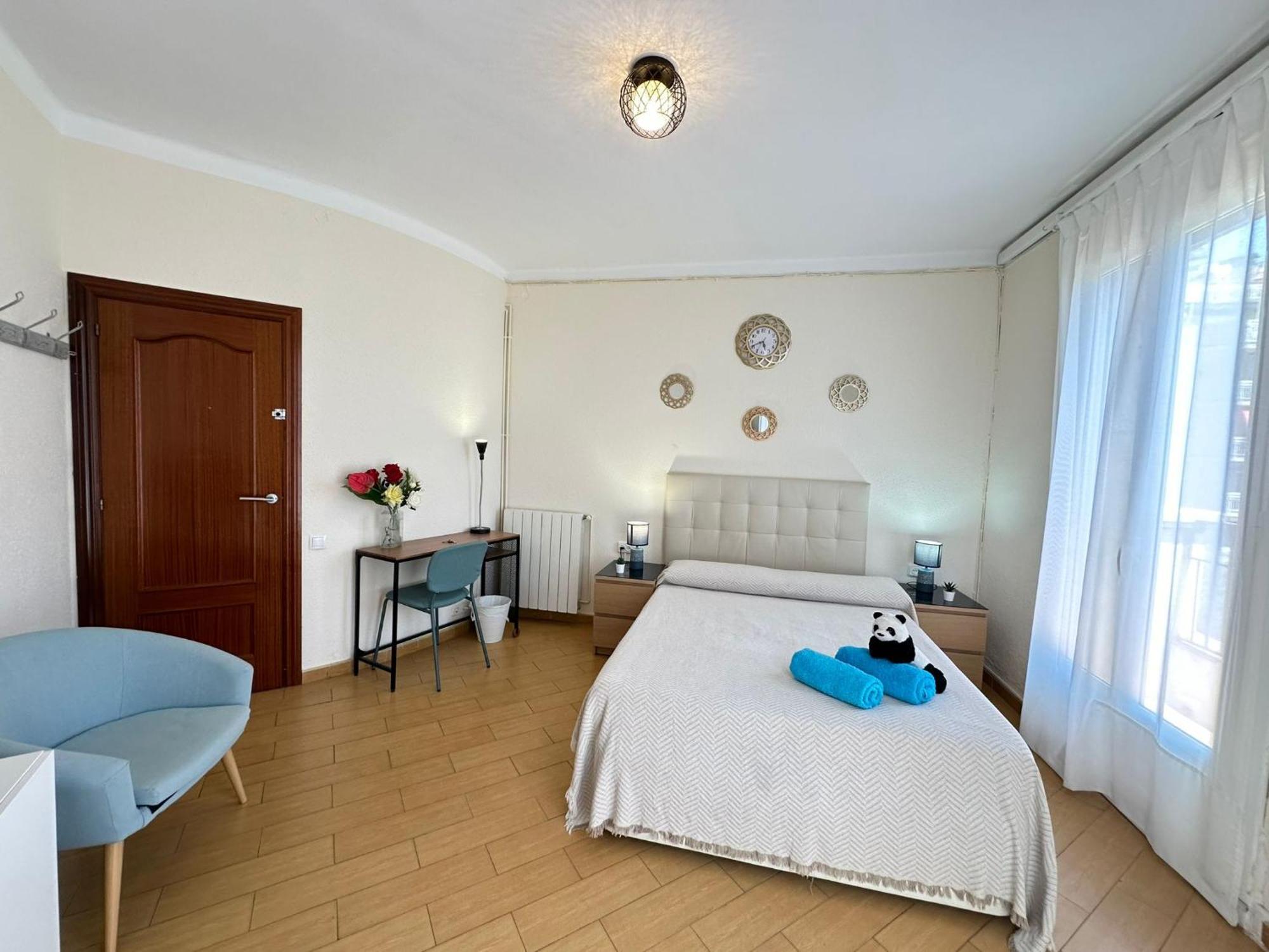 Rooms Nueva Valencia Barcelona Luaran gambar