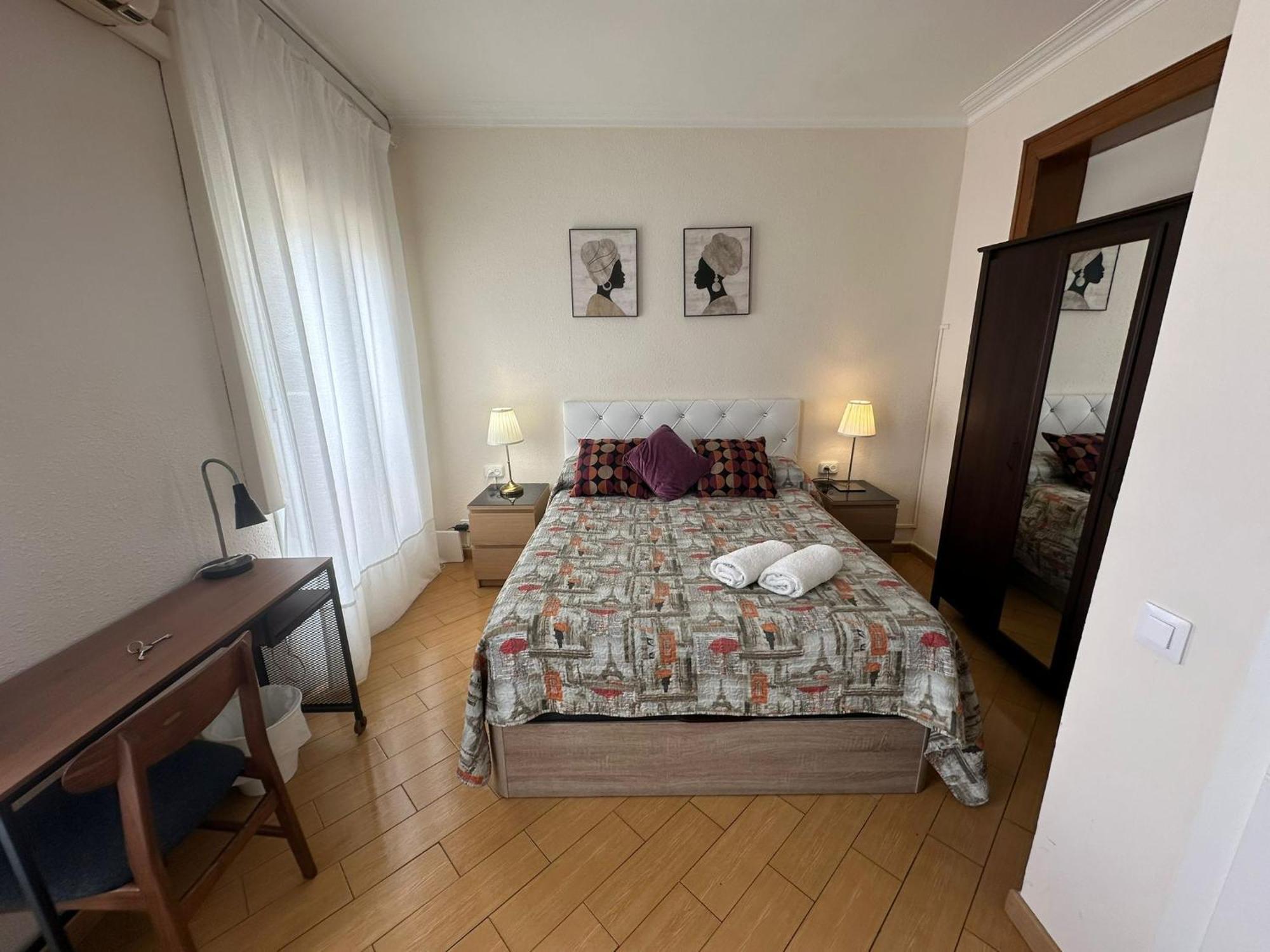 Rooms Nueva Valencia Barcelona Luaran gambar