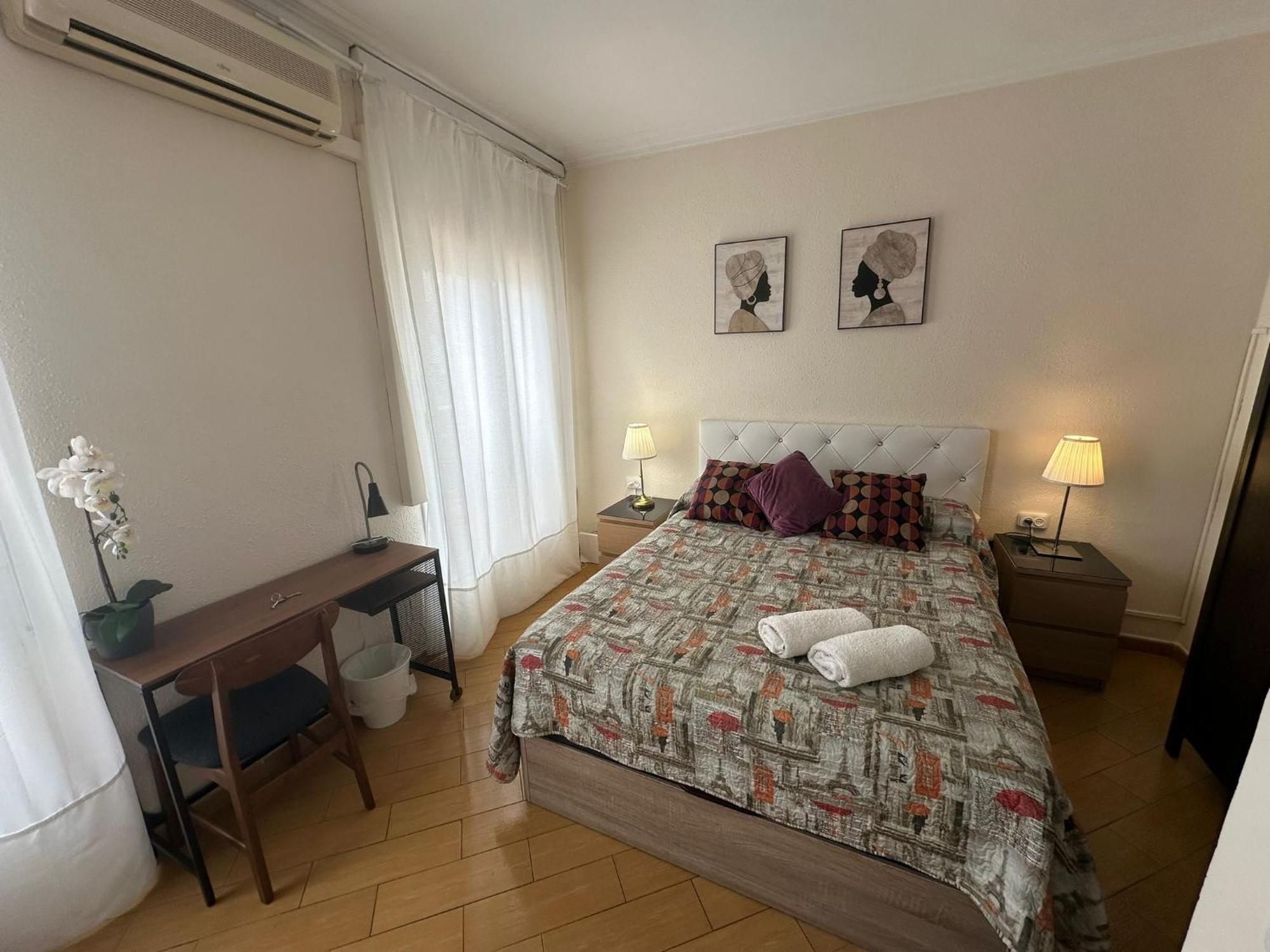Rooms Nueva Valencia Barcelona Luaran gambar
