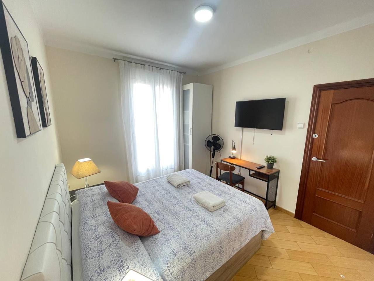 Rooms Nueva Valencia Barcelona Luaran gambar